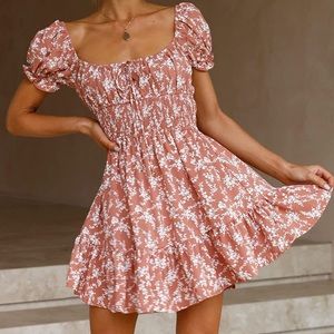 Boho puff sleeve smocked floral print dress NEW